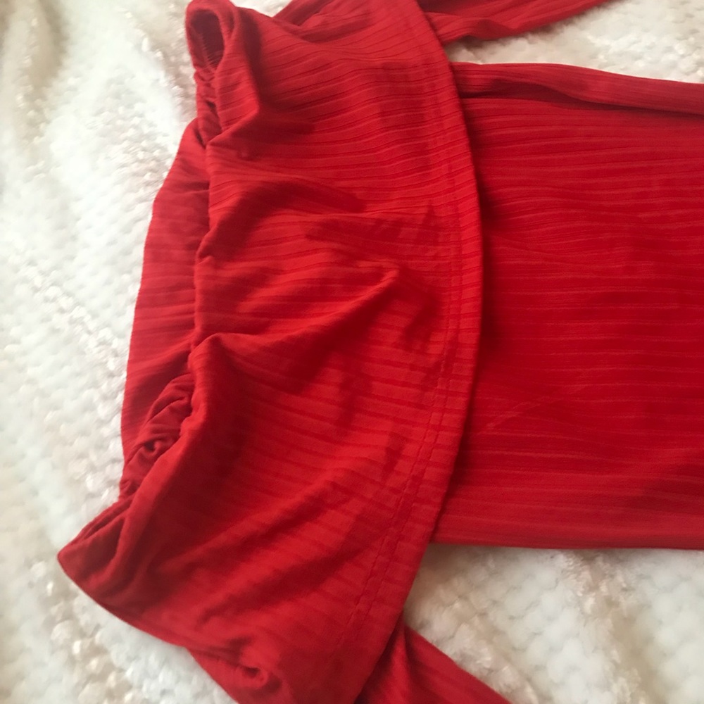 off the shoulder button side ribbed dress - Picture 4 of 4